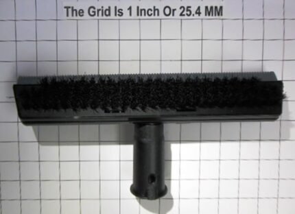 Squeegee head with brush